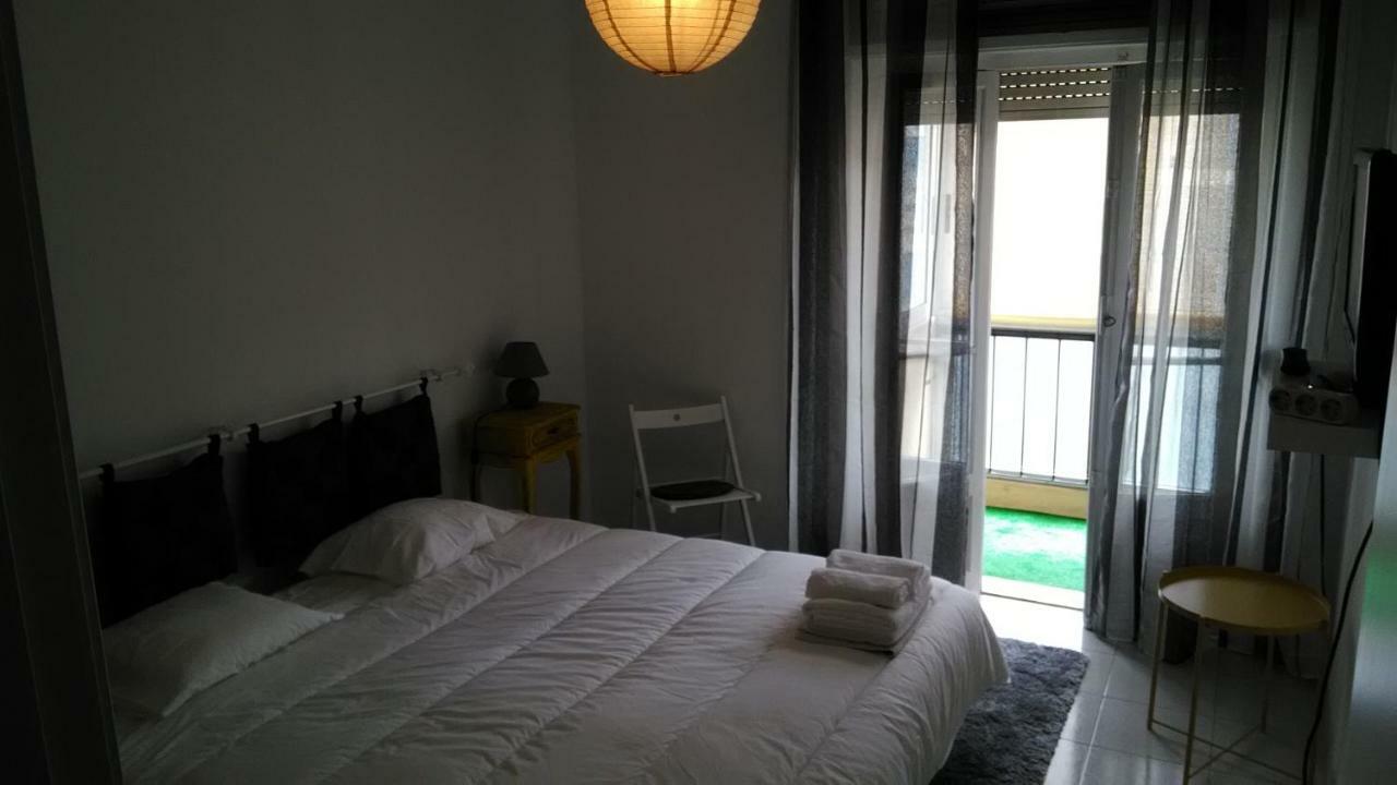 Vasco Santana Guesthouse Odivelas  Exteriör bild