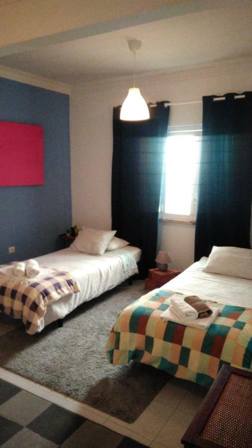 Vasco Santana Guesthouse Odivelas  Exteriör bild